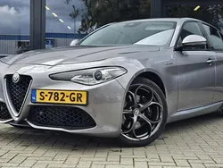 Grijs Gebruikt 2018 Alfa Romeo Giulia Veloce Sedan | € 18.800 (Super prijs)