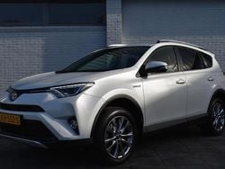 Wit Gebruikt 2016 Toyota RAV4 Business Edition SUV | € 25.999 (Eerlijke prijs)