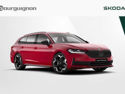 Rood Nieuw 2024 Skoda Superb Business Line Stationwagen | € 54.890 (Eerlijke prijs)