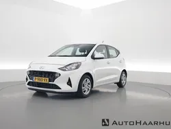 Wit Gebruikt 2022 Hyundai i10 Comfort Hatchback | € 12.900 (Eerlijke prijs)