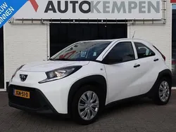 Wit Gebruikt 2022 Toyota Aygo Play Hatchback | € 14.500 (Goede deal)