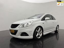 Wit Gebruikt 2009 Opel Corsa Hatchback | € 2.995 (Super prijs)