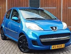 Blauw Gebruikt 2010 Peugeot 107 Urban Move Hatchback | € 2.450 (Eerlijke prijs)