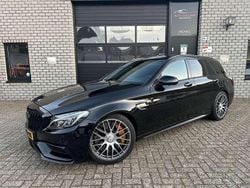 Zwart (metallic) Gebruikt 2017 Mercedes S63 AMG AMG Stationwagen | € 54.950 (Eerlijke prijs)