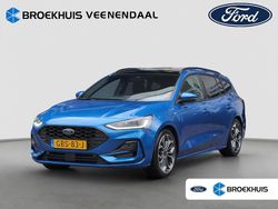 Blauw Gebruikt 2024 Ford Focus ST-Line X Stationwagen | € 29.895