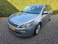 Grijs, metallic lak Gebruikt 2015 Peugeot 308 Stationwagen | € 6.450 (Eerlijke prijs)