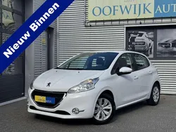 Wit, metallic lak Gebruikt 2012 Peugeot 208 Active Hatchback | € 5.995 (Eerlijke prijs)