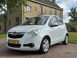 Wit Gebruikt 2012 Opel Agila Edition Hatchback | € 3.440 (Goede deal)