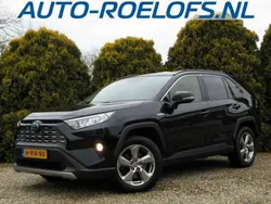 Zwart Gebruikt 2020 Toyota RAV4 Hybrid SUV | € 25.790 (Goede deal)