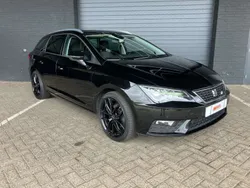Zwart, metallic lak Gebruikt 2019 Seat Leon ST Style Stationwagen | € 7.900 (Super prijs)
