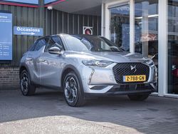 Grijs, metallic lak Gebruikt 2022 DS Automobiles DS3 Crossback Rivoli SUV | € 24.950 (Iets duurder)