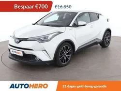 Wit Gebruikt 2017 Toyota C-HR Lounge SUV | € 16.349 (Eerlijke prijs)