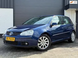 Blauw Gebruikt 2005 VW Golf IV Hatchback | € 3.250 (Eerlijke prijs)