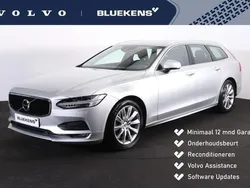 Zilver, metallic lak Gebruikt 2019 Volvo V90 Momentum Stationwagen | € 27.900 (Eerlijke prijs)