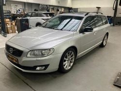 Grijs Gebruikt 2016 Volvo V70 Momentum Stationwagen | € 7.950 (Eerlijke prijs)