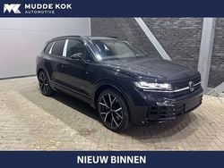 Zwart Nieuw 2025 VW Touareg Edition SUV | € 91.900 (Goede deal)