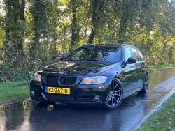 Zwart Gebruikt 2010 BMW 330 Executive Stationwagen | € 6.975 (Eerlijke prijs)