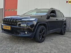 Zwart Gebruikt 2016 Jeep Cherokee Limited SUV | € 11.000