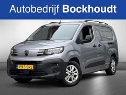 Grijs (metallic) Gebruikt 2024 Peugeot E-Partner MPV | € 22.900 (Goede deal)