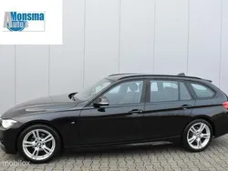 Zwart Gebruikt 2018 BMW 320 M Sport Stationwagen | € 18.975 (Goede deal)