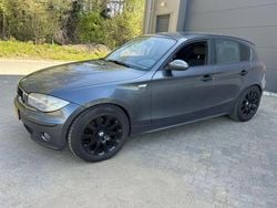 Grijs Gebruikt 2006 BMW 116 Hatchback | € 1.800 (Eerlijke prijs)