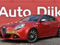 Rood Gebruikt 2013 Alfa Romeo Giulietta Business Hatchback | € 7.750 (Eerlijke prijs)