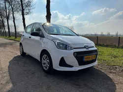 Wit Gebruikt 2019 Hyundai i10 Comfort Hatchback | € 11.995 (Eerlijke prijs)