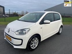 Wit Gebruikt 2013 VW up! move up! Hatchback | € 3.399 (Goede deal)
