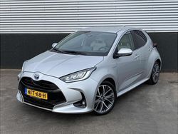 Grijs Gebruikt 2020 Toyota Yaris Hybrid Edition Hatchback | € 22.249 (Duur)
