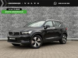 Zwart Gebruikt 2022 Volvo XC40 Inscription SUV | € 35.899 (Eerlijke prijs)