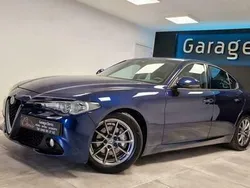 Blauw Gebruikt 2018 Alfa Romeo Giulia Super Sedan | € 20.990 (Goede deal)