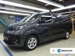 Grijs Gebruikt 2025 Opel Vivaro-e Combi Van | € 31.722 (Goede deal)