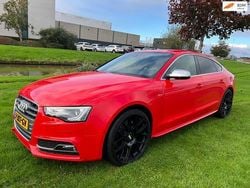 Rood Gebruikt 2011 Audi A5 Sportback Proline Hatchback | € 13.999