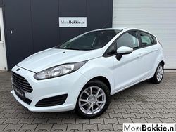Wit Gebruikt 2014 Ford Fiesta Hatchback | € 6.250 (Eerlijke prijs)