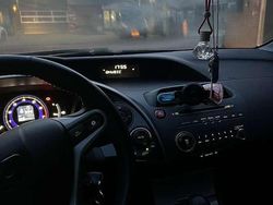 Gebruikt 2006 Honda Civic Sedan | € 2.600 (Eerlijke prijs)