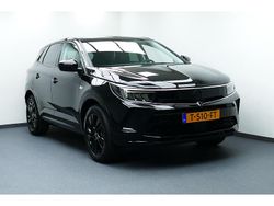 Zwart (metallic) Gebruikt 2023 Opel Grandland X SUV | € 25.449 (Goede deal)