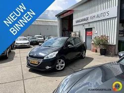 Zwart Gebruikt 2013 Peugeot 208 Allure Hatchback | € 6.950 (Eerlijke prijs)