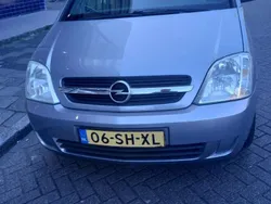 Grijs Gebruikt 2006 Opel Meriva Essentia MPV | € 1.550 (Eerlijke prijs)