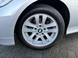 Grijs Gebruikt 2005 BMW 318 Sedan | € 7.950 (Duur)