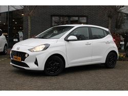 Wit Gebruikt 2022 Hyundai i10 Comfort Hatchback | € 16.950 (Eerlijke prijs)