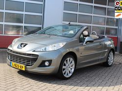 Grijs, metallic lak Gebruikt 2010 Peugeot 207 CC Cabriolet | € 5.950 (Duur)