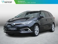 Zwart Gebruikt 2015 Toyota Auris Hybrid Stationwagen | € 15.099 (Iets duurder)
