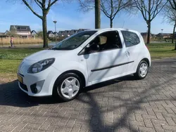 Wit Gebruikt 2010 Renault Twingo Authentique Hatchback | € 2.995 (Eerlijke prijs)
