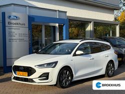 Wit Gebruikt 2024 Ford Focus ST-Line Stationwagen | € 27.945 (Iets duurder)