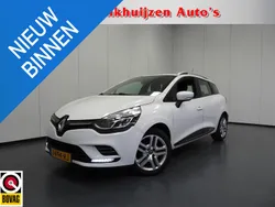 Wit Gebruikt 2020 Renault Clio GrandTour Zen Stationwagen | € 11.840 (Eerlijke prijs)