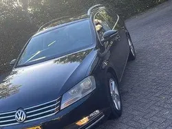 Zwart Gebruikt 2011 VW Passat Comfortline Stationwagen | € 5.250 (Eerlijke prijs)