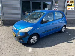 Blauw, metallic lak Gebruikt 2010 Hyundai i10 Dynamiq Hatchback | € 1.950 (Goede deal)