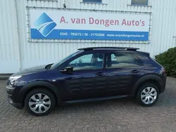 Paars Gebruikt 2017 Citroën C4 Cactus PureTech Hatchback | € 7.995 (Goede deal)