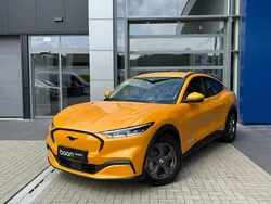 Oranje Nieuw 2025 Ford Mustang Mach-E SUV | € 41.350 (Super prijs)