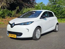 Wit Gebruikt 2014 Renault Zoe Zen Hatchback | € 3.500 (Eerlijke prijs)